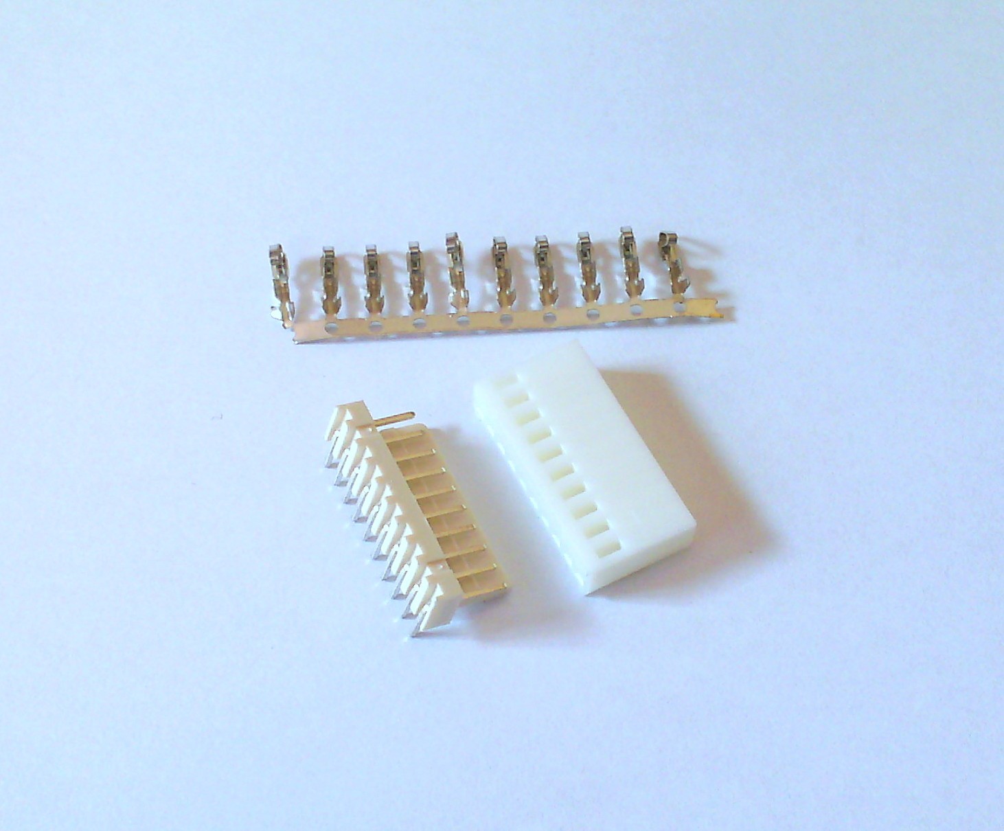 White Housing 10 Pin tipe L (kaki siku)