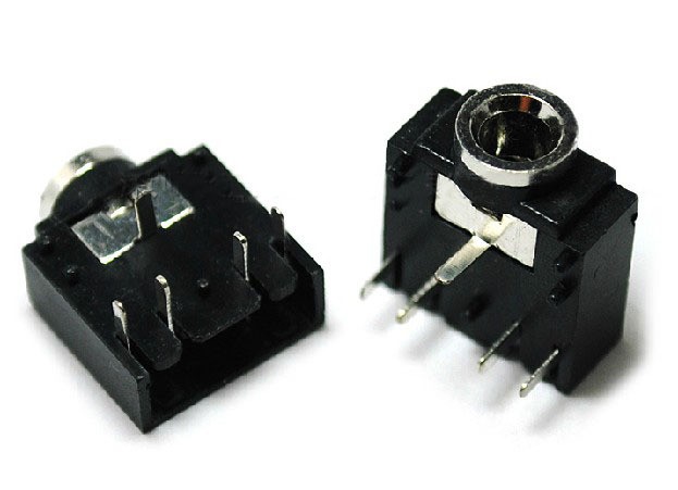 3.5mm Stereo Jack Socket Audio 3F07