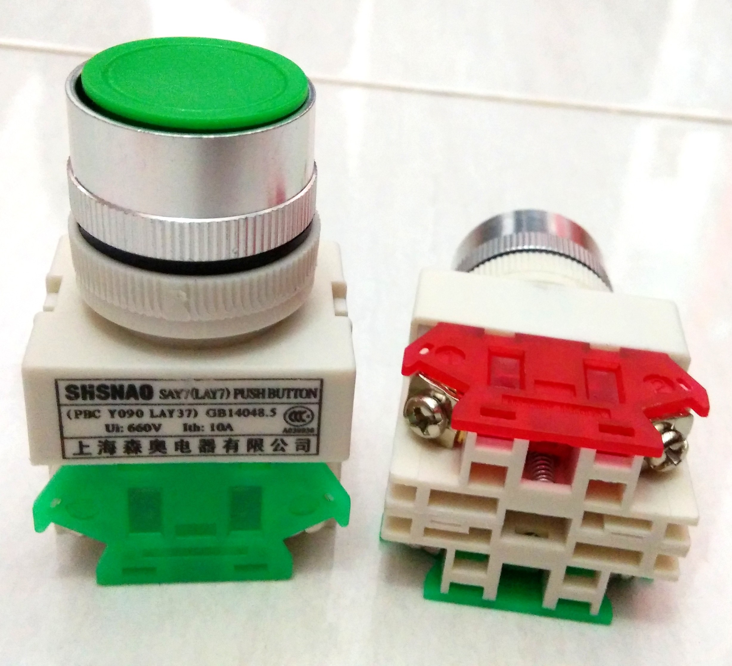 SAY 7-11BNS LAY 7-11BNS 22MM Self-Locking Push Button-Green