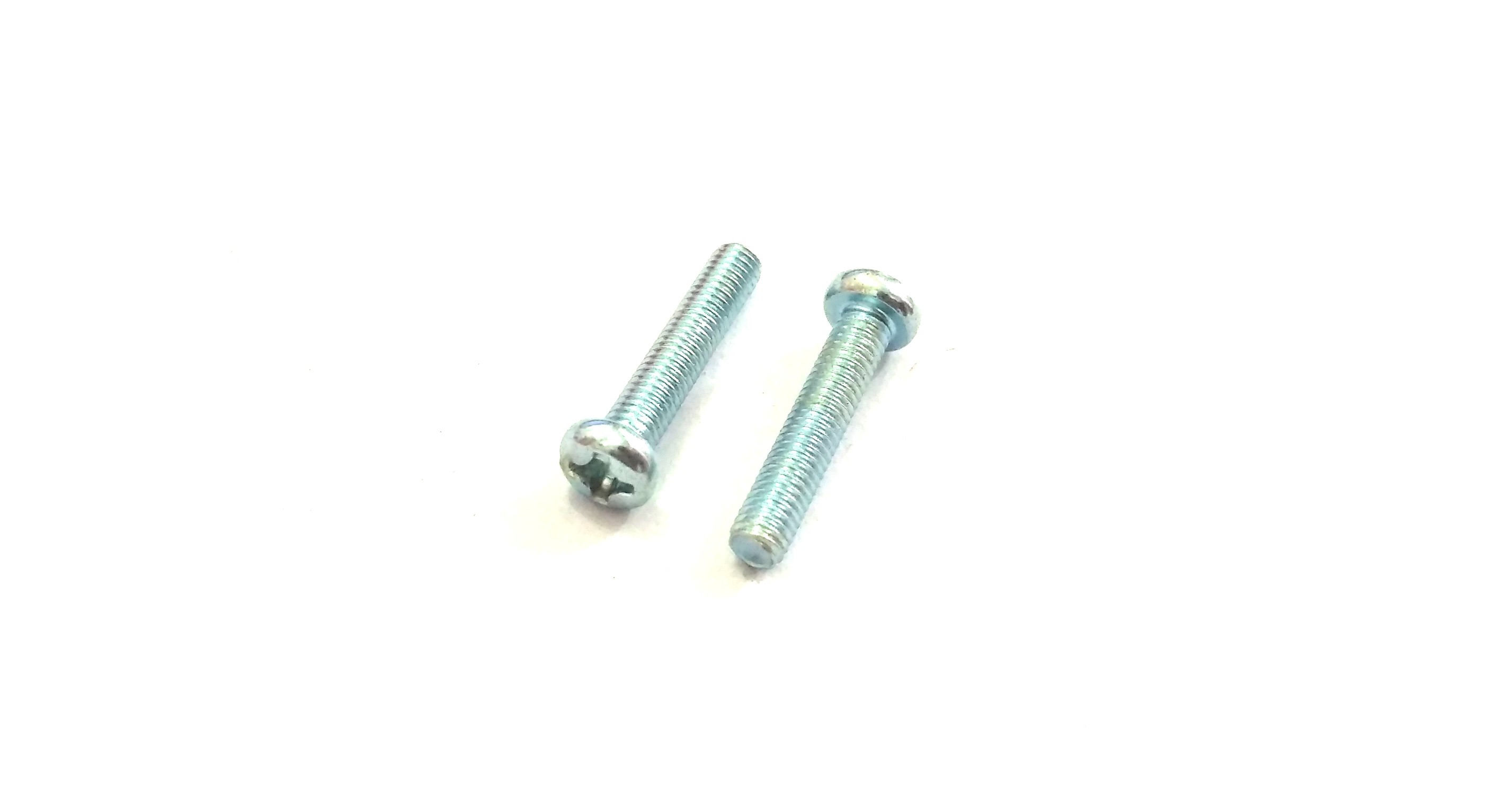 Baut M3x15MM Round Head